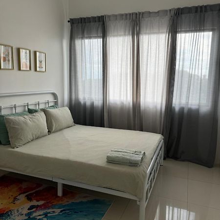 Bunga Homestay Sea View Kuala Terengganu Eksteriør bilde