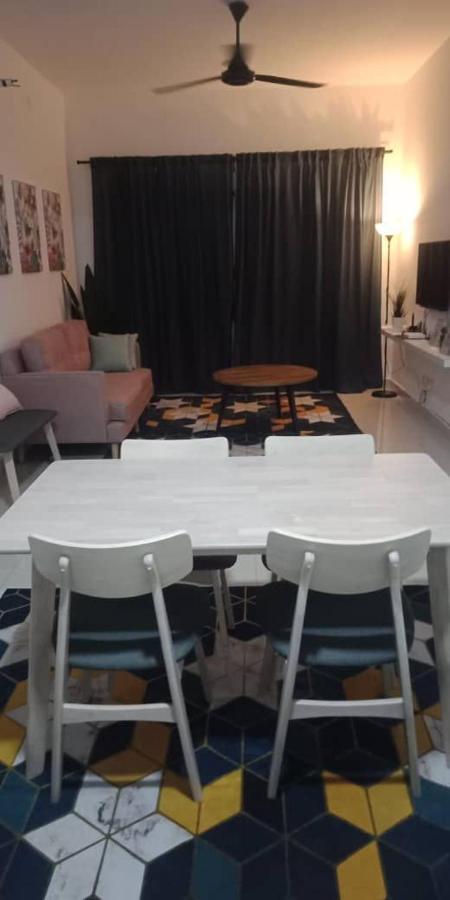 Bunga Homestay Sea View Kuala Terengganu Eksteriør bilde